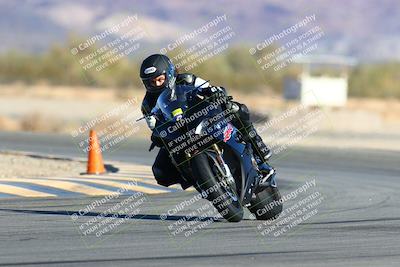 media/Jan-09-2022-SoCal Trackdays (Sun) [[2b1fec8404]]/Turn 14 (10am)/